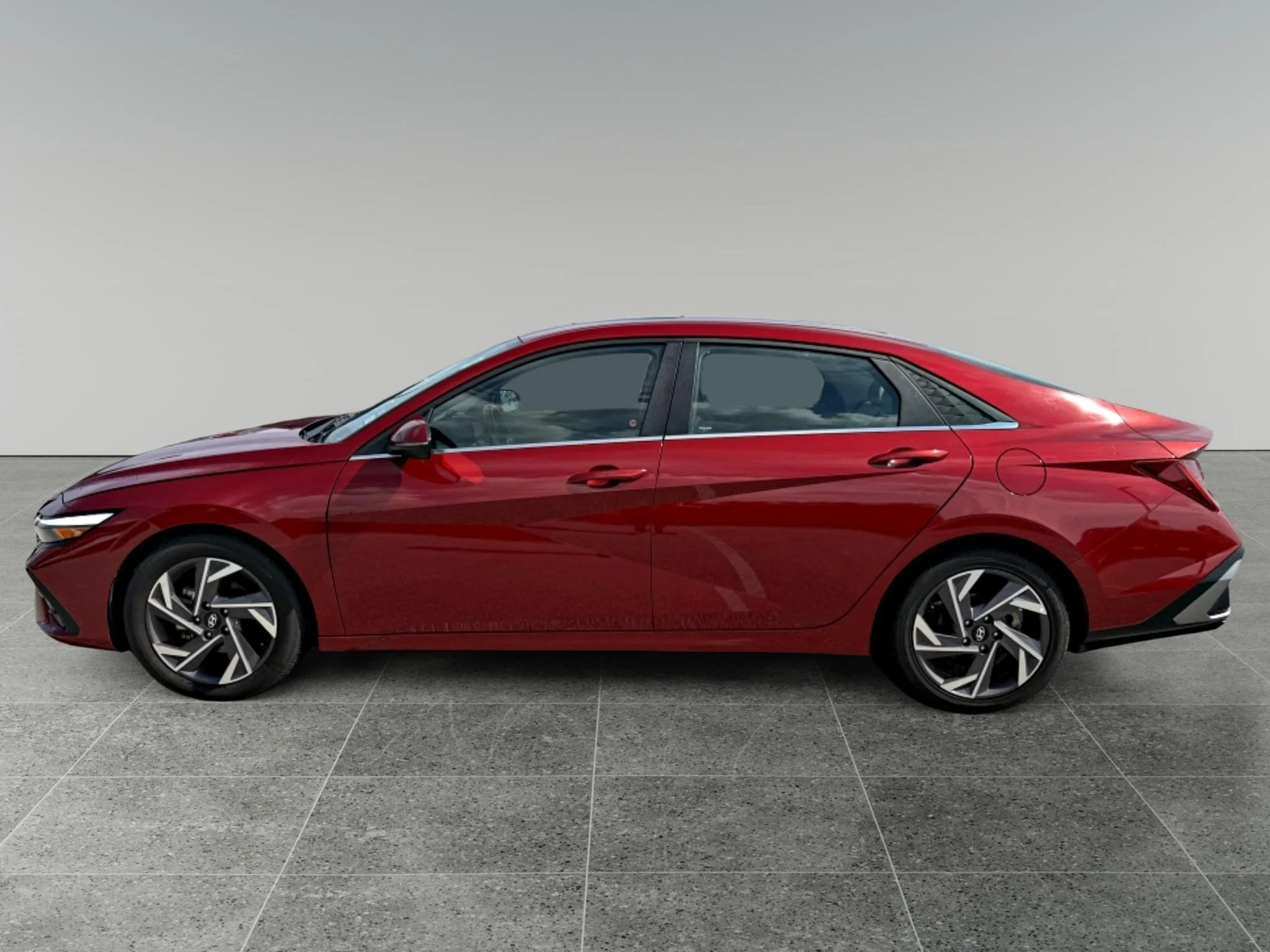Used 2025 Ultimate Red Hyundai Limited image 9