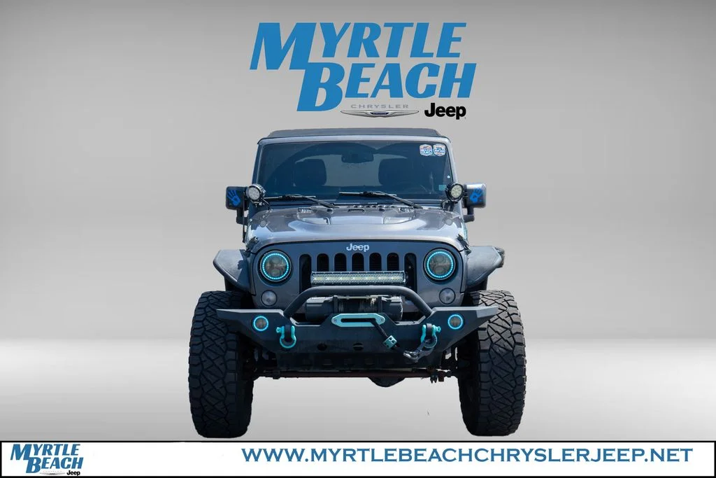 Used 2017 Granite Crystal Metallic Clearcoat Jeep Unlimited Rubicon image 9
