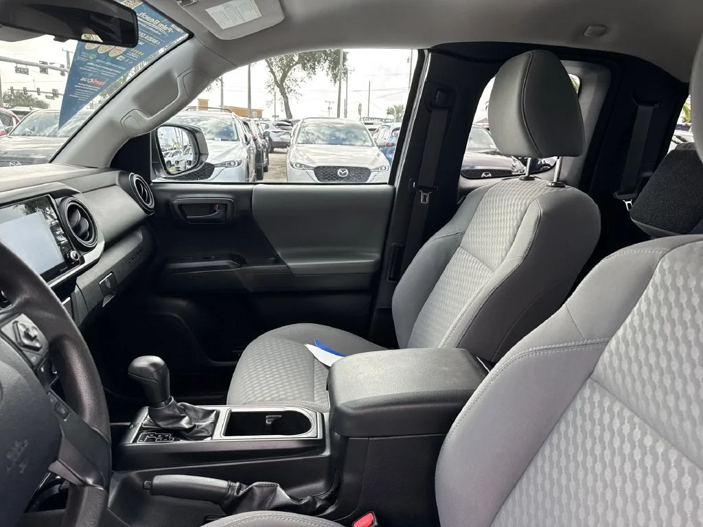 Used 2020 Super White Toyota SR image 18