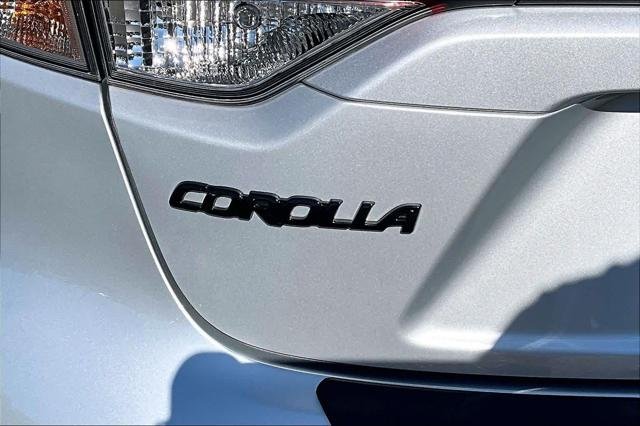Certified Used 2024 CLASSIC SILVER METALLIC Toyota  image 9