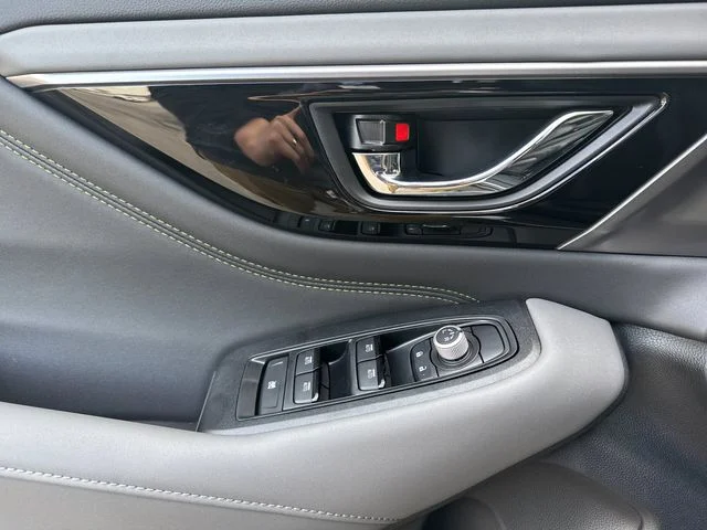 2025 Subaru Outback Onyx Edition - Photo 12