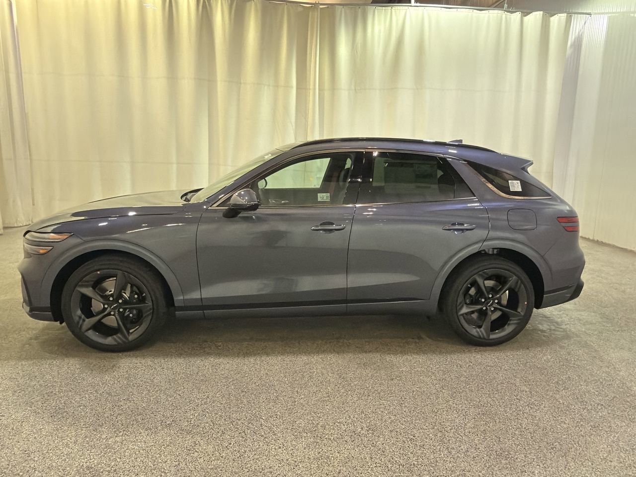 New 2026 Ceres Blue Genesis 2.5T SPORT PRESTIGE image 6
