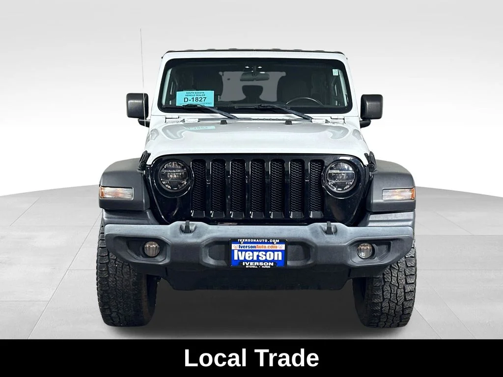 Used 2020 White Jeep Unlimited Sport image 3