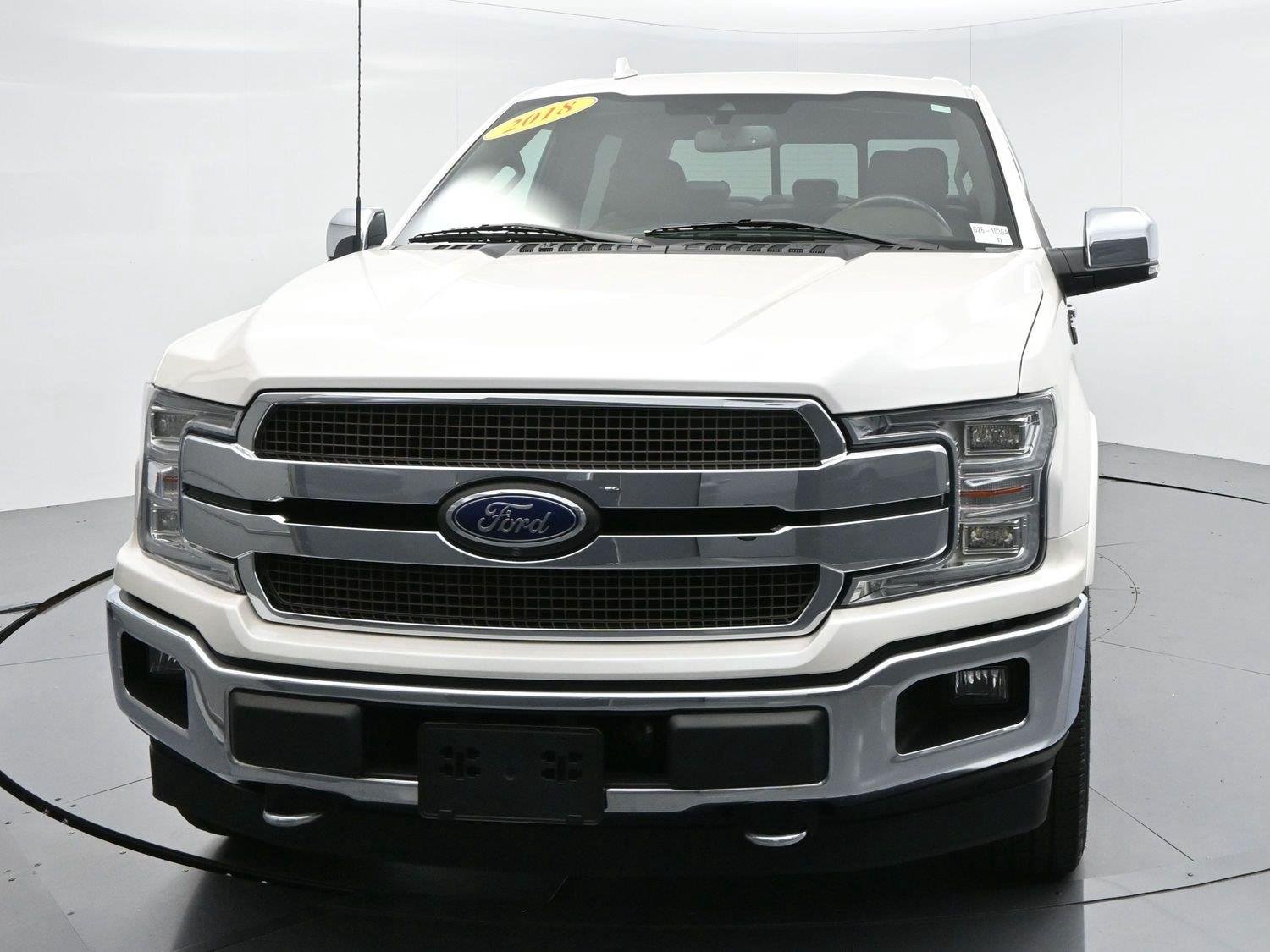 Used 2018 White Platinum Metallic Tricoat Ford XL image 3