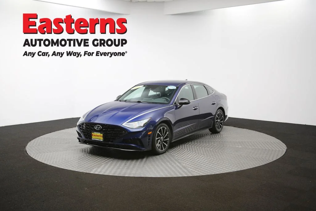Used 2020 Blue Hyundai SEL Plus image 53