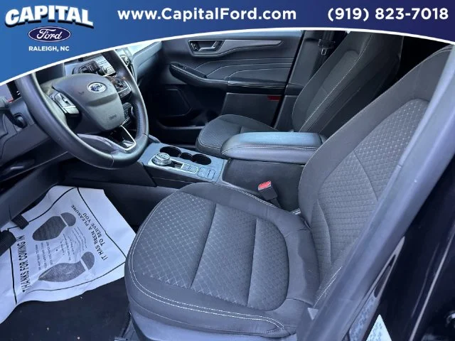 Used 2023 Black Ford Active image 19