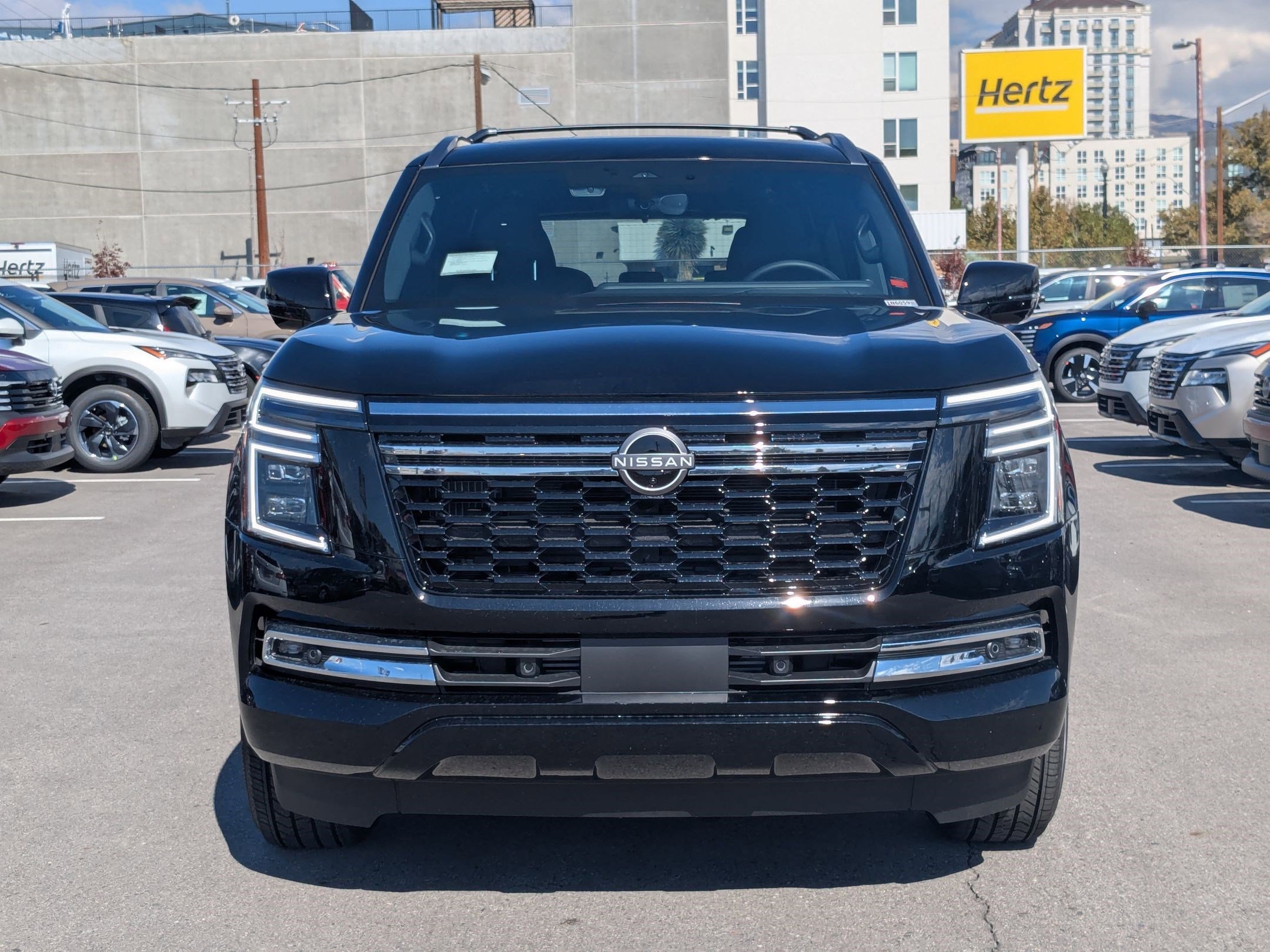 2026 Nissan Armada Platinum - Photo 9