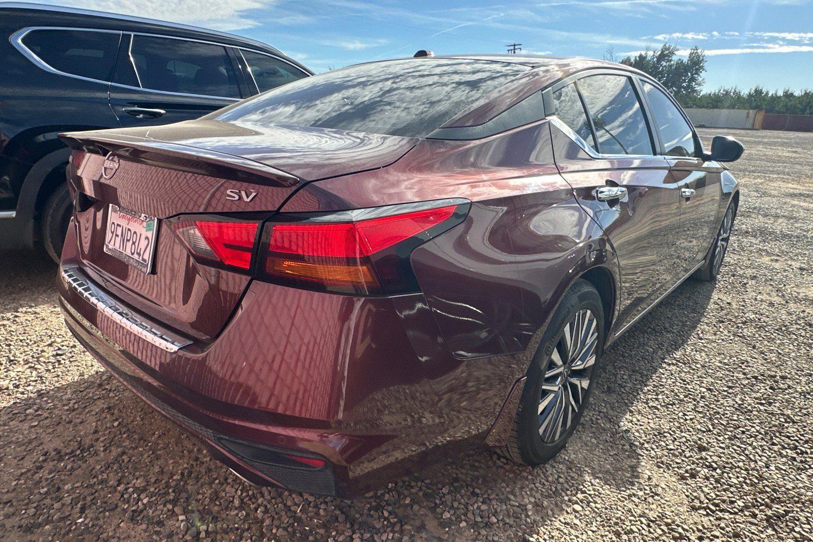 Certified Used 2023 Garnet Pearl Metallic Nissan 2.5 SV image 5