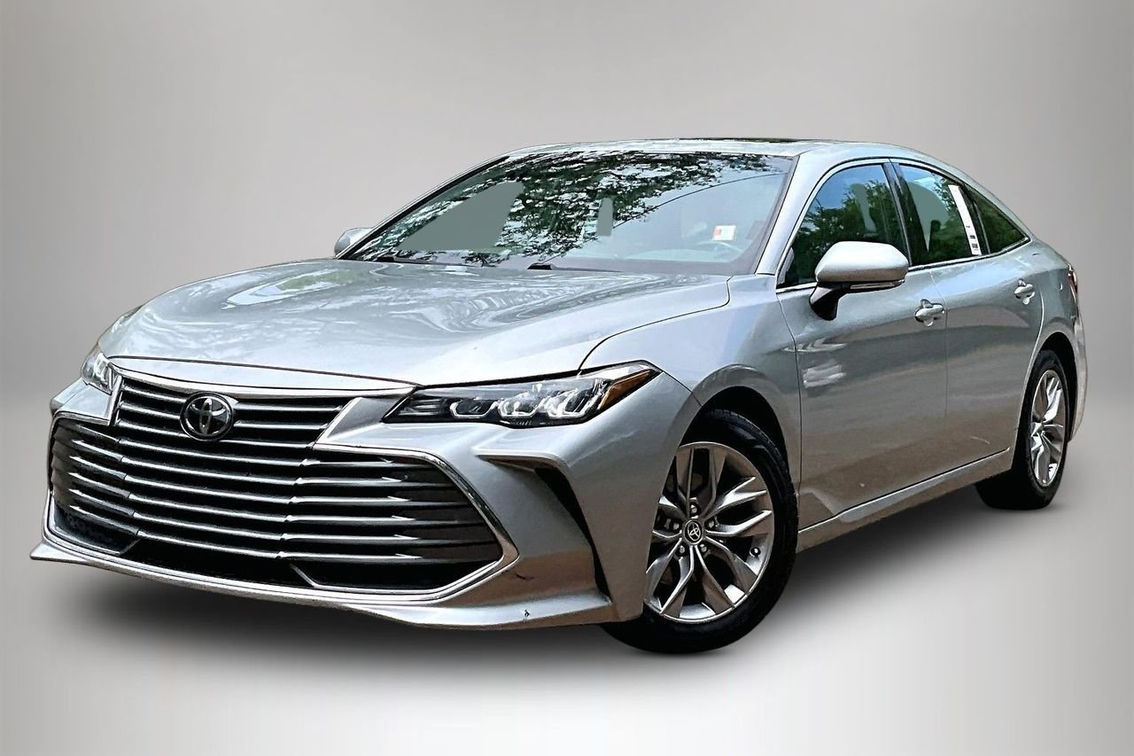 2021 Toyota Avalon XLE's photo