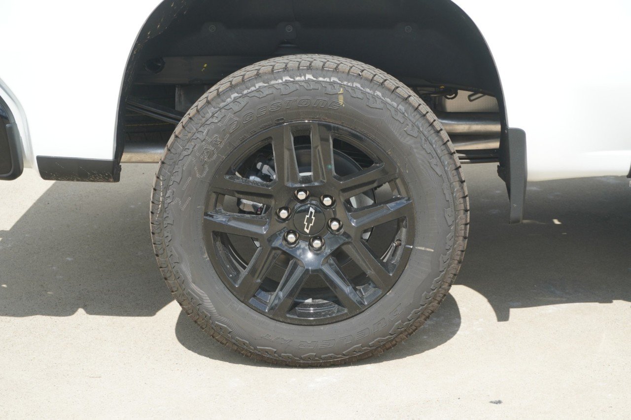 2026 Chevrolet Silverado 1500 LT Trail Boss - Photo 6