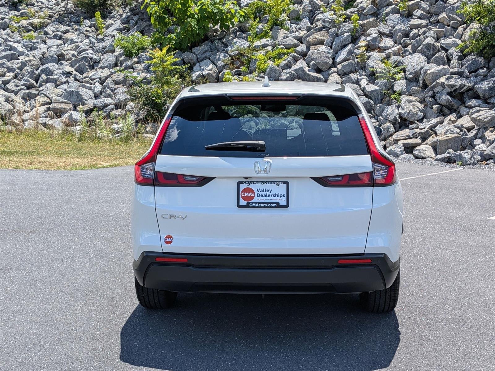 Used 2024 Platinum White Pearl Honda EX-L image 6