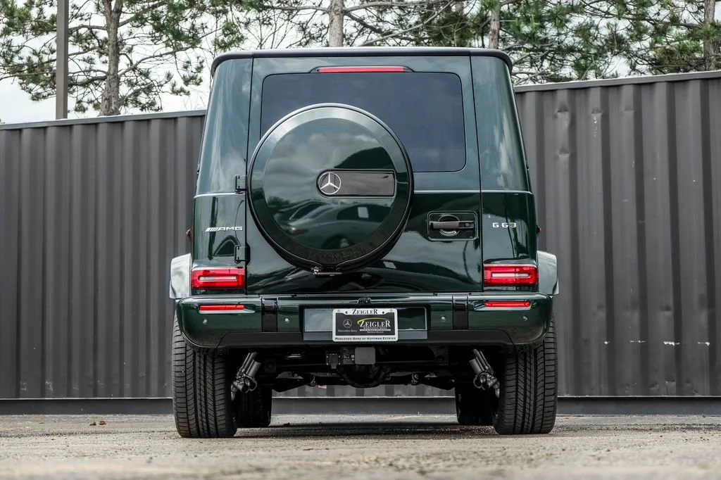 New 2026 MANUFAKTUR Deep Green Non-Metallic Mercedes-Benz G 63 AMG® image 48
