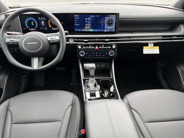 New 2026 White Hyundai SEL AWD image 10