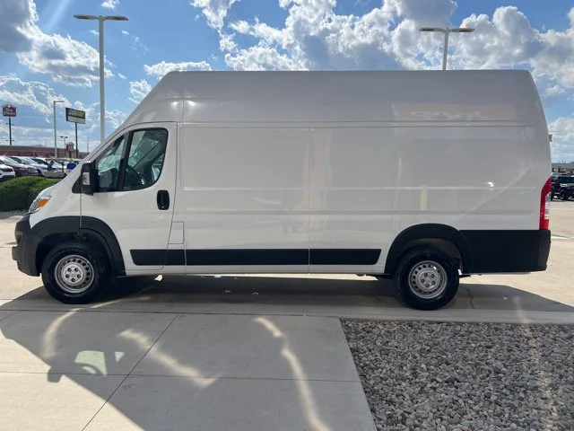 Used 2025 White Ram Super High Roof image 5