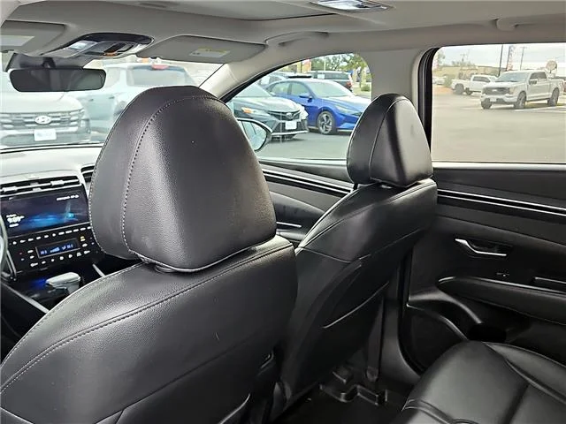 Used 2024 Gray Hyundai SEL Front-Wheel Drive image 10