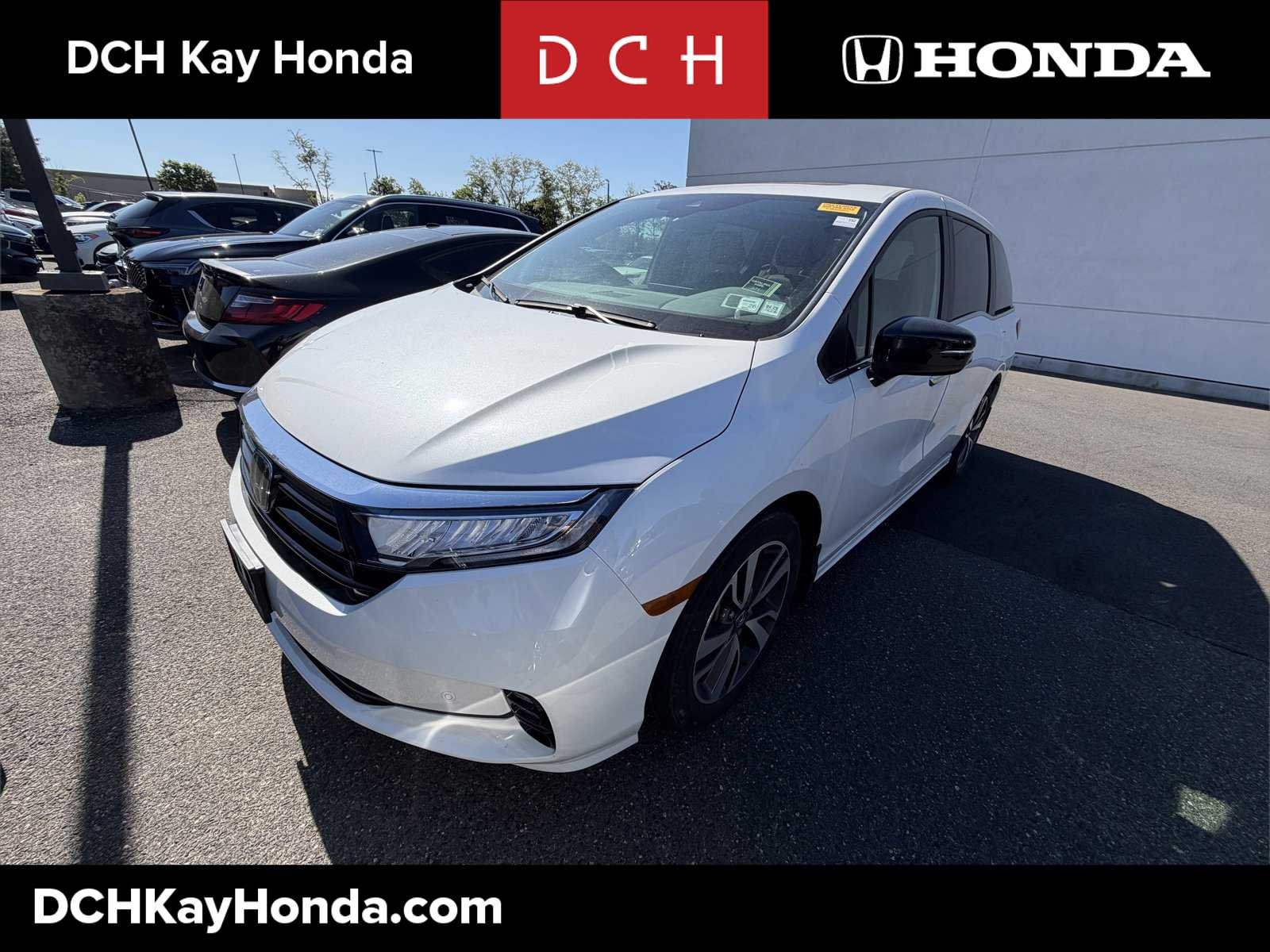 2023 Honda Odyssey Touring's photo