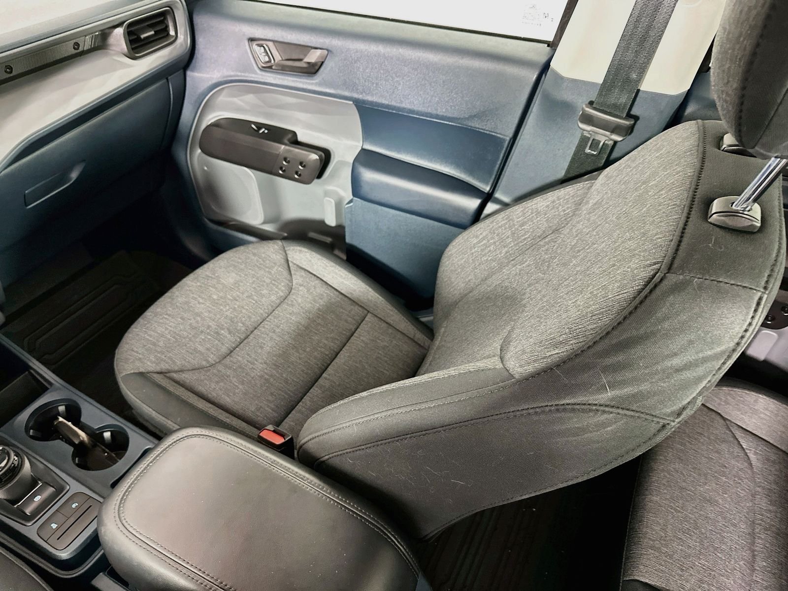 Used 2025 Velocity Blue Ford XLT image 22