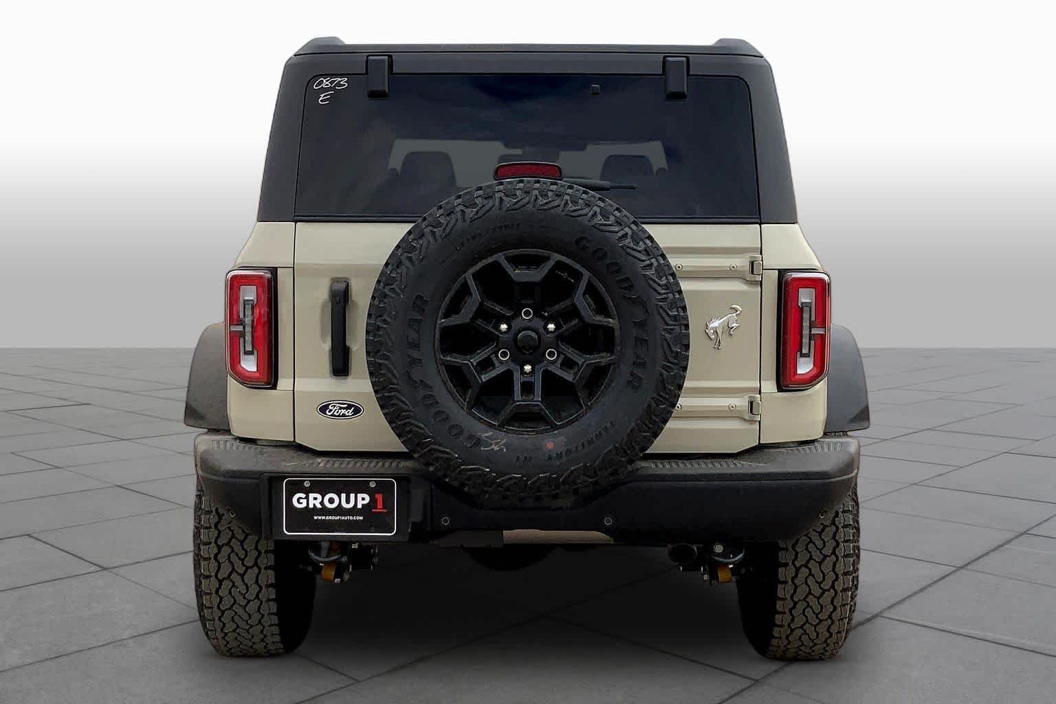 New 2026 Desert Sand Ford Badlands image 4