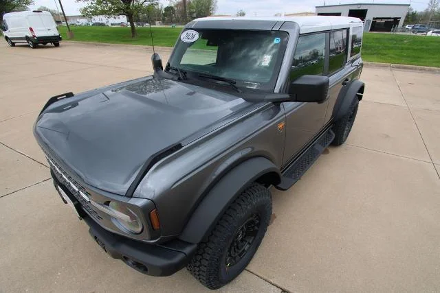 New 2026 Carbonized Gray Metallic Ford Badlands® image 17