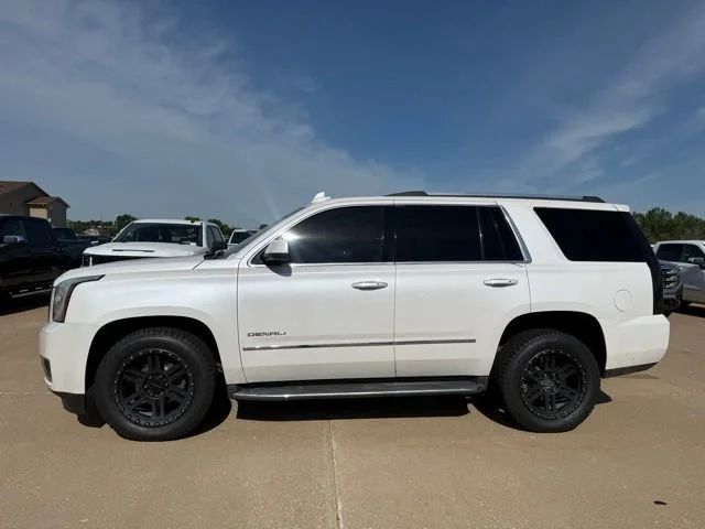 Used 2016 WHITE FROST TRICOAT GMC Denali image 6