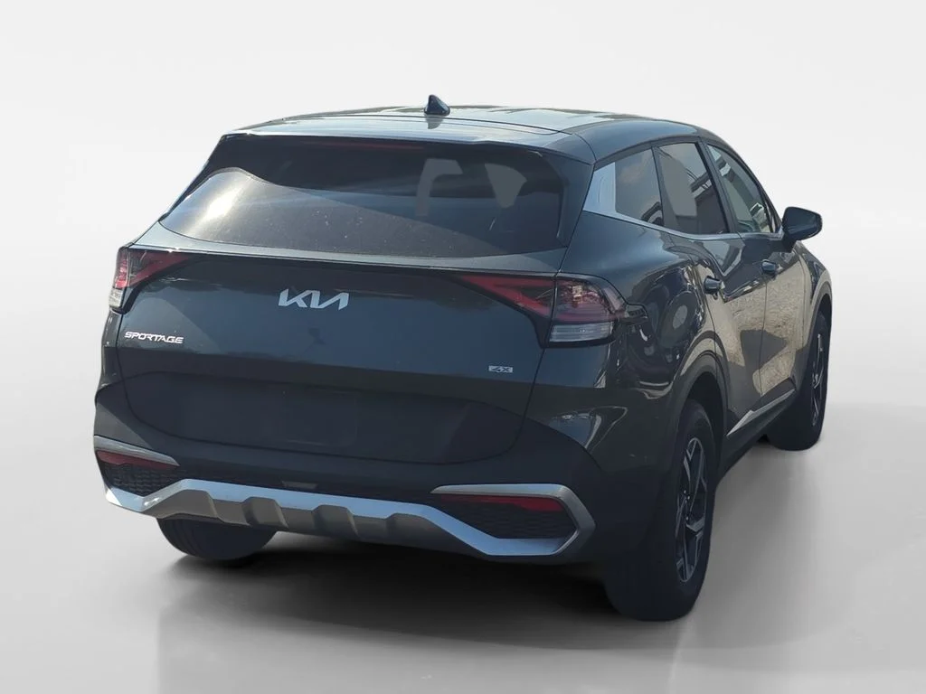 Used 2024 Gravity Gray Kia LX image 8