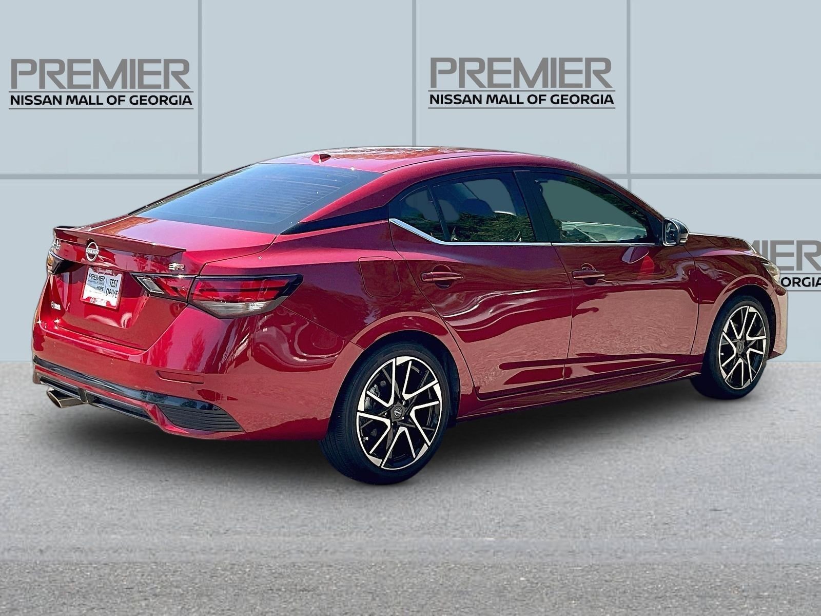 Used 2025 Red Nissan SR image 7