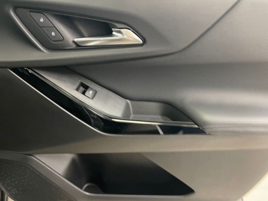 Certified Used 2025 Sterling Gray Metallic Chevrolet LT image 29