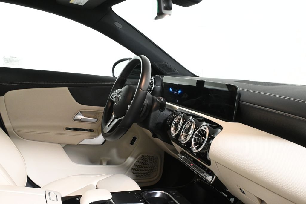 Certified Used 2022 Cosmos Black Metallic Mercedes-Benz CLA 250 image 29