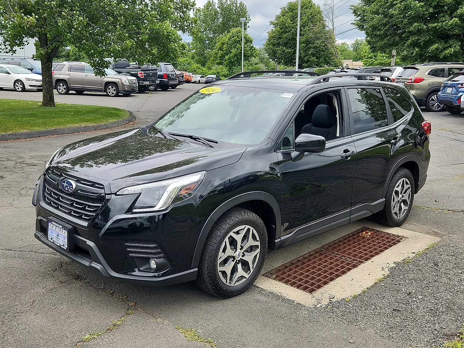 Certified Used 2024 Crystal Black Silica - CBS Subaru Premium image 3