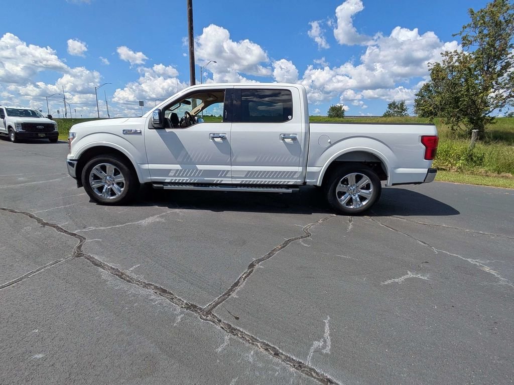 Used 2020 White Ford Lariat image 7