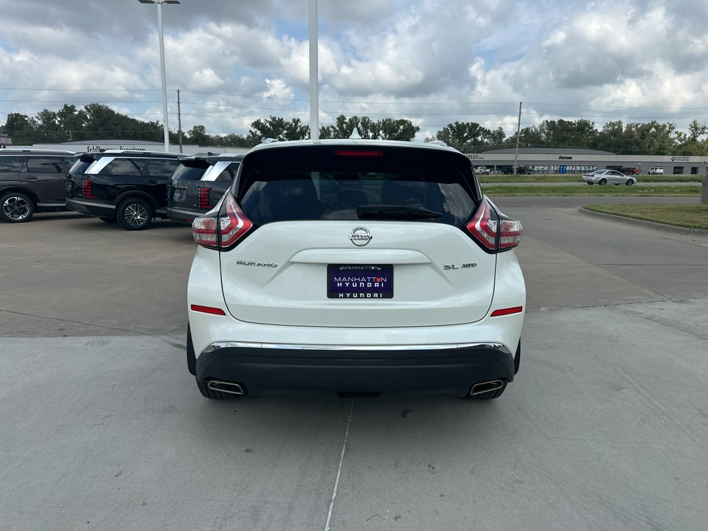 Used 2018 Pearl White Nissan SL image 14
