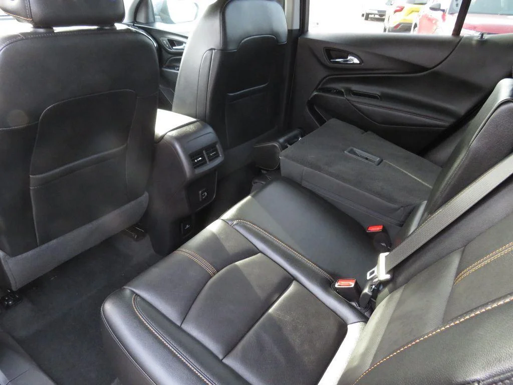 Used 2024 Lakeshore Blue Metallic Chevrolet Premier image 22