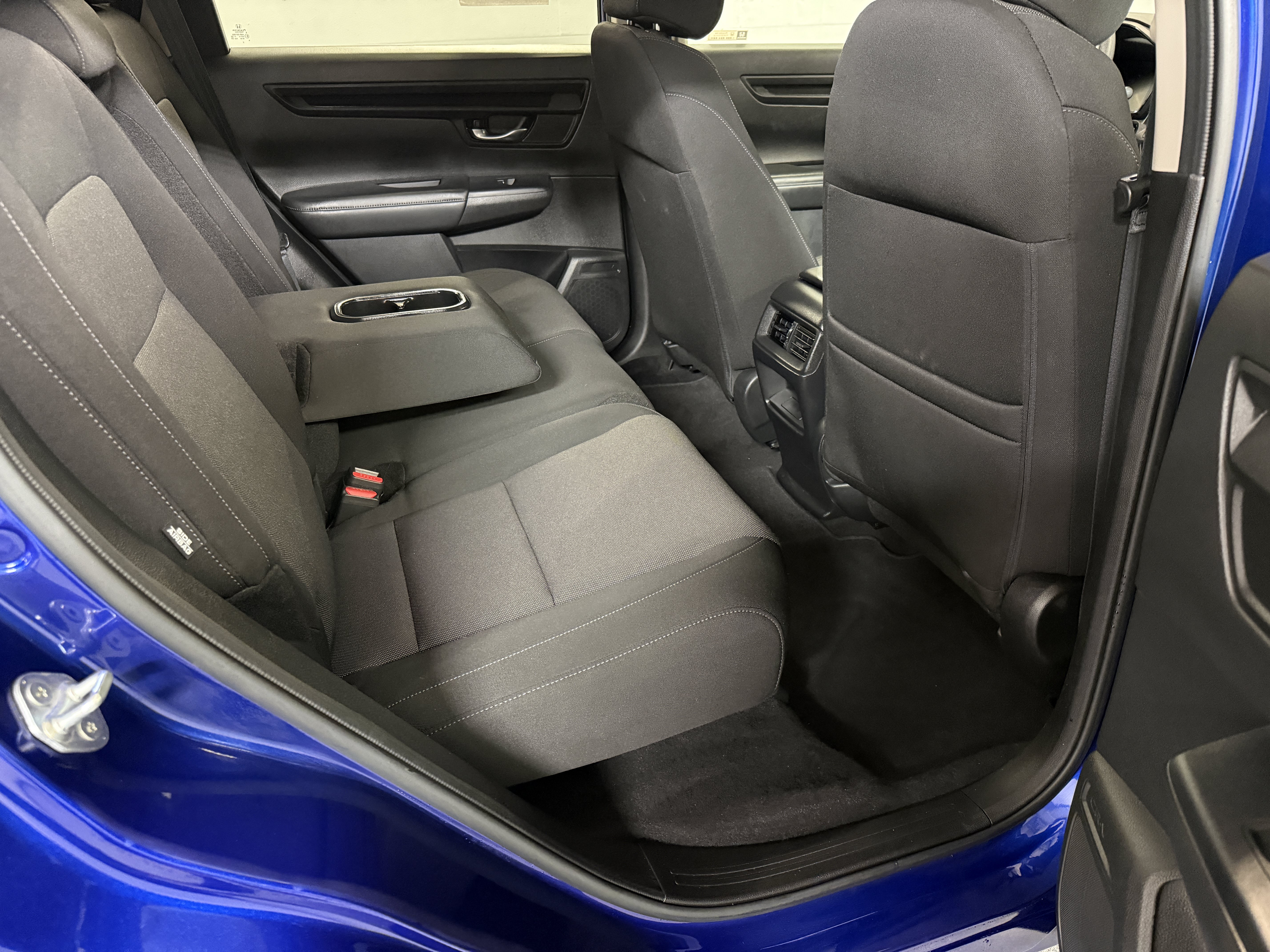 Used 2023 Canyon River Blue Metallic Honda EX image 21