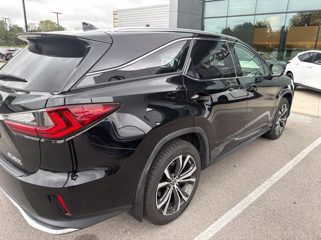 Used 2019 Obsidian Lexus 350L Luxury image 5