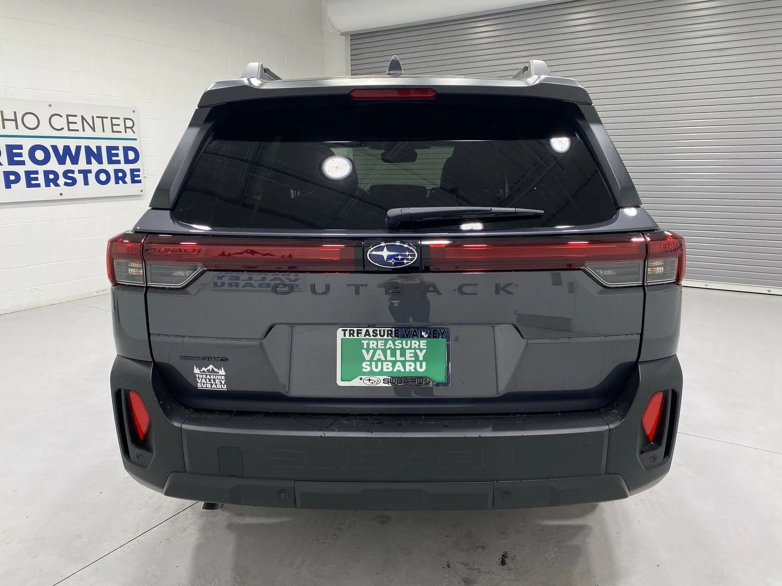 New 2026 MAGNETITE GRAY METALLIC Subaru Limited image 7