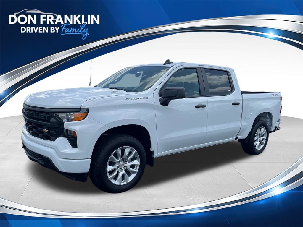 New 2026 Summit White Chevrolet Custom image 1