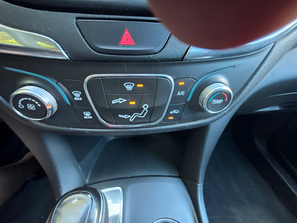 Used 2020 Black Chevrolet LT image 27