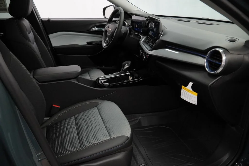 2026 Chevrolet Trax LT - Photo 29