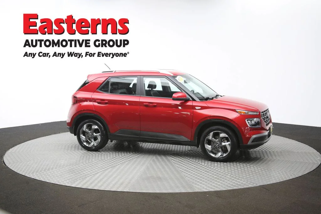 Used 2023 Red Hyundai Limited image 48
