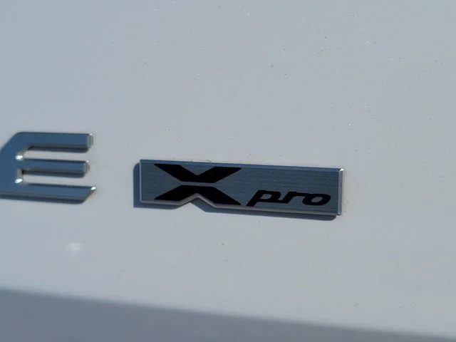 Used 2024 White Kia X-Pro image 8
