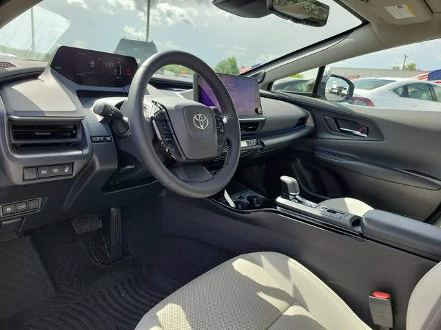 Certified Used 2024 Wind Chill Pearl Toyota Limited image 19