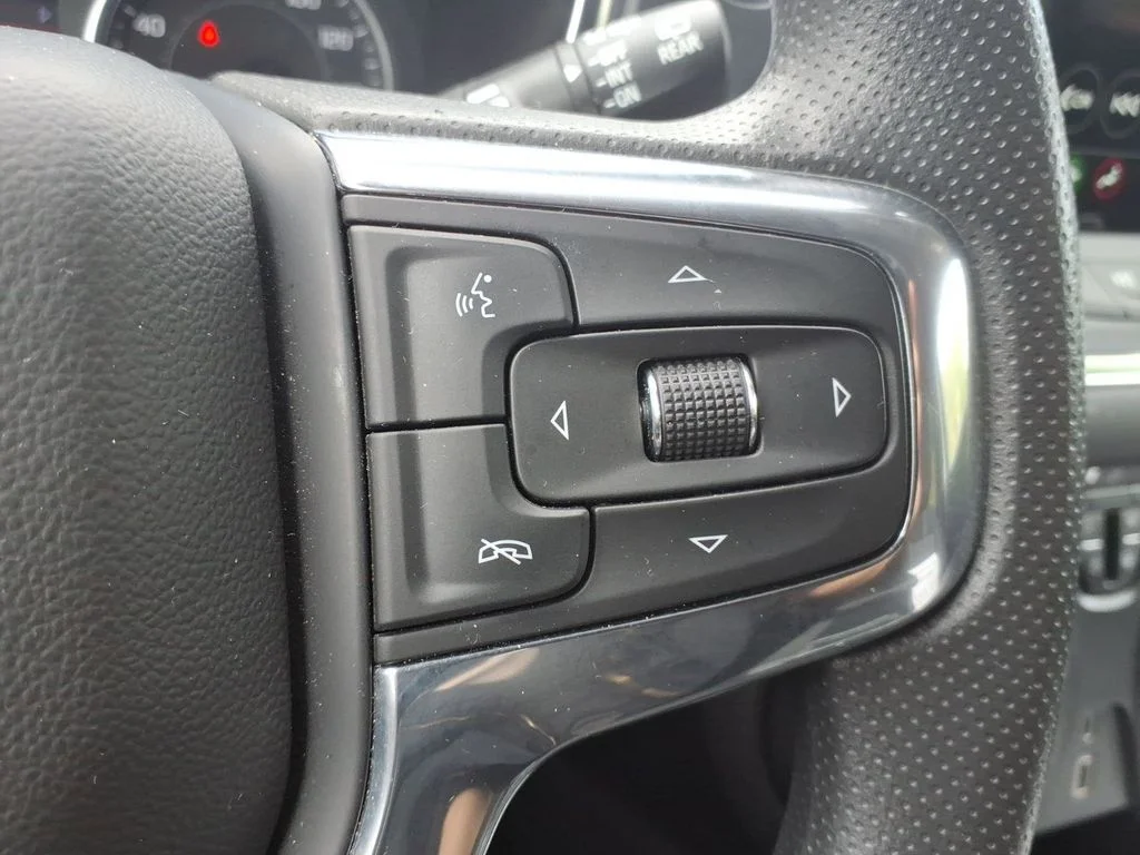 Used 2023 Blue Chevrolet LT image 24