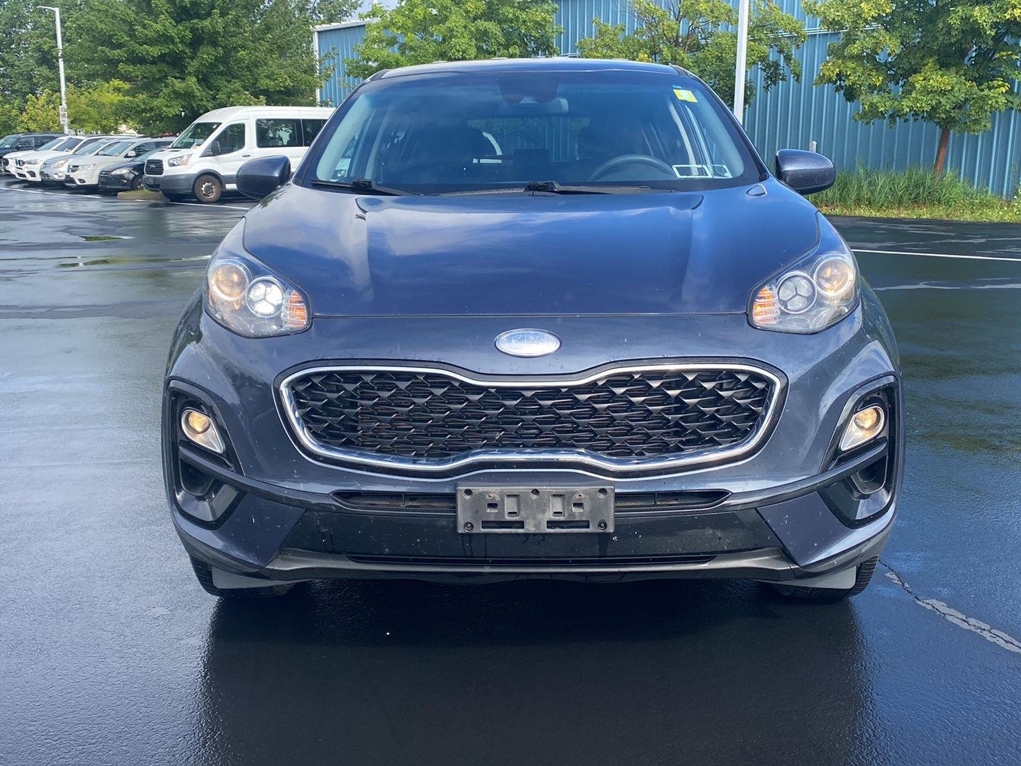 Used 2022 Pacific Blue Kia LX image 5