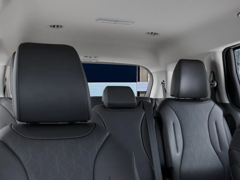 New 2027 Snow White Pearl Kia LXS image 27