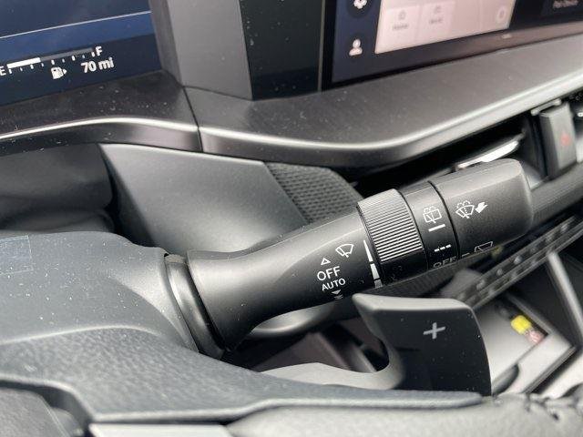 2026 Subaru Outback Limited - Photo 16