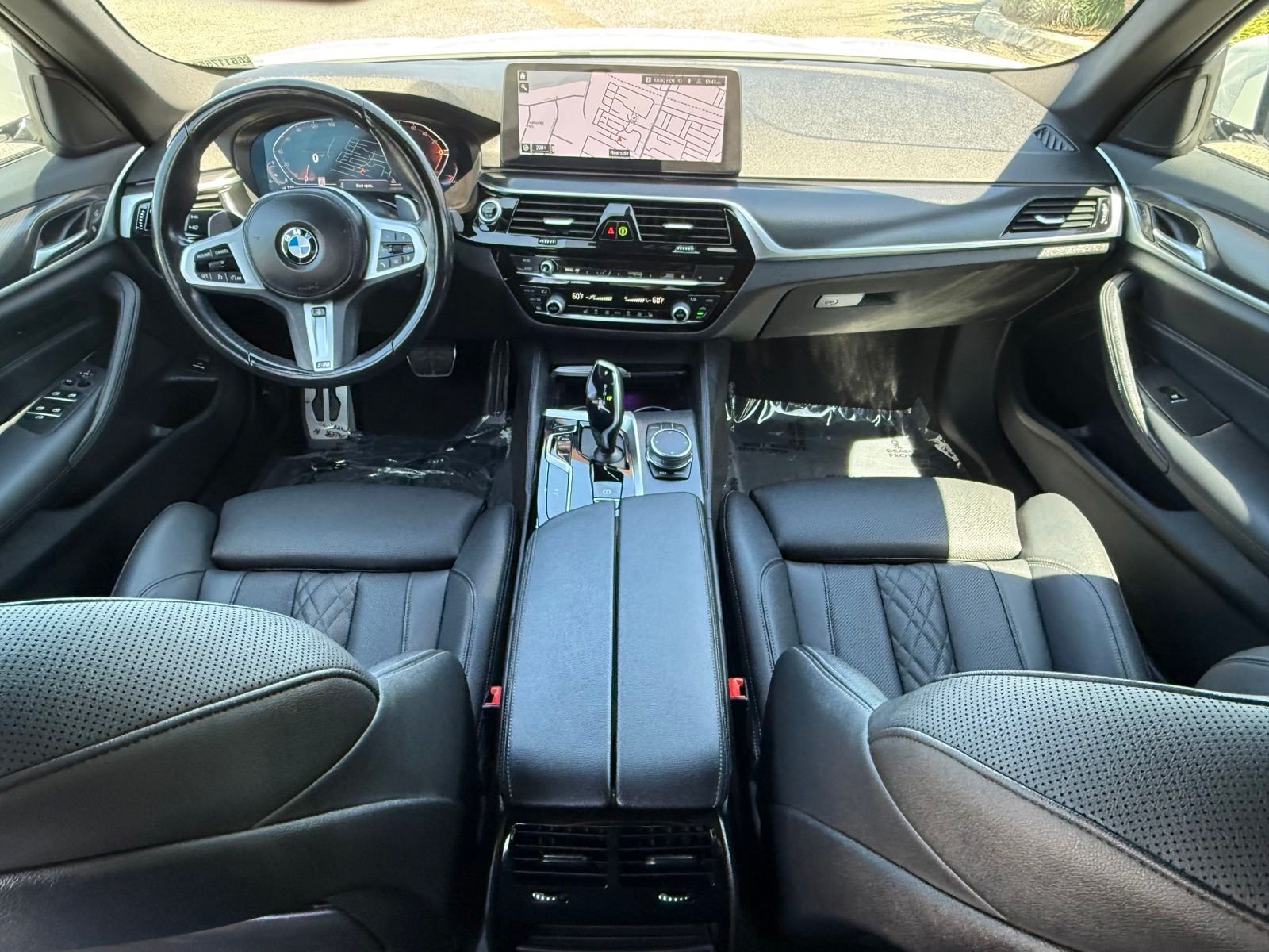Used 2023 Alpine White BMW 540i image 31
