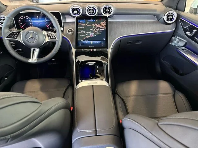 Used 2026 White Mercedes-Benz GLC 300 image 19
