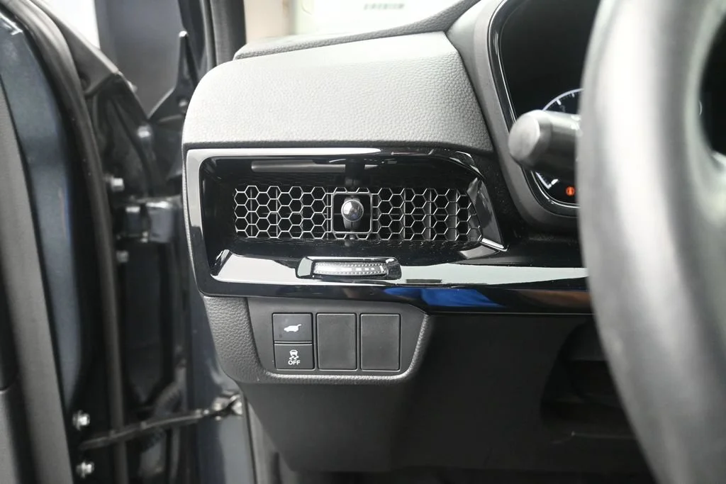 Certified Used 2023  Honda EX-L image 21