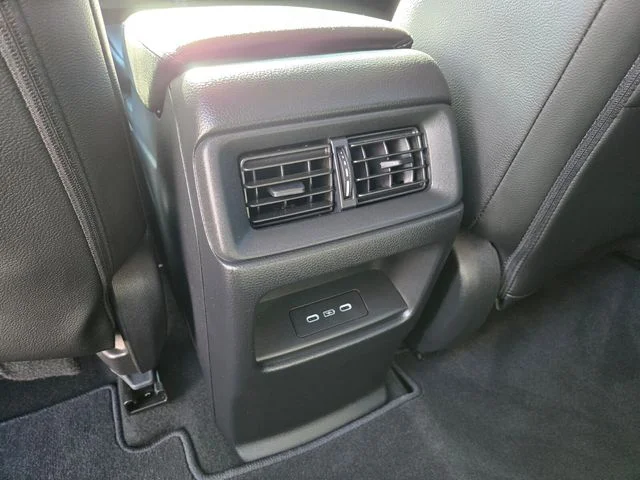 Used 2026  Honda EX-L image 17