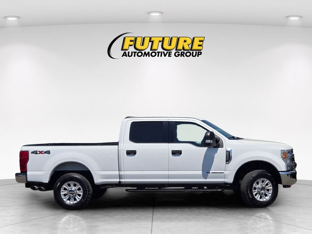 Used 2022 White Ford XLT image 3